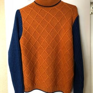 PULLOVER TURTLENECK SWEATER